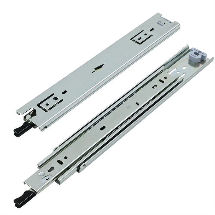 Le Sleamhnáin Drawer Lock Duty
